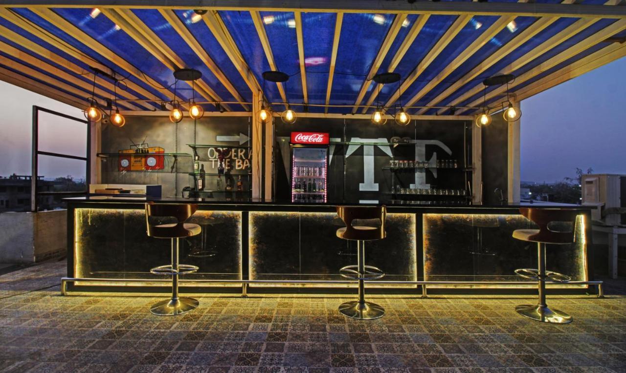 Отель Treebo The Boss Raipur  Экстерьер фото